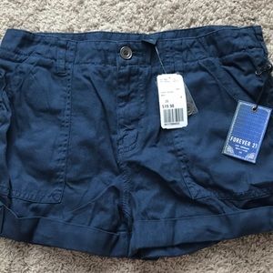🚫SOLD🚫 FOREVER21 blue cargo shorts NWT